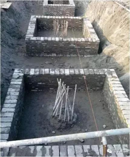 基础砖胎模安全技术交底,砖胎膜需要做哪些资料