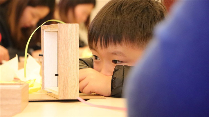 孩子不专心听课、爱走神发呆，家长学会这4点，让孩子主动去学习