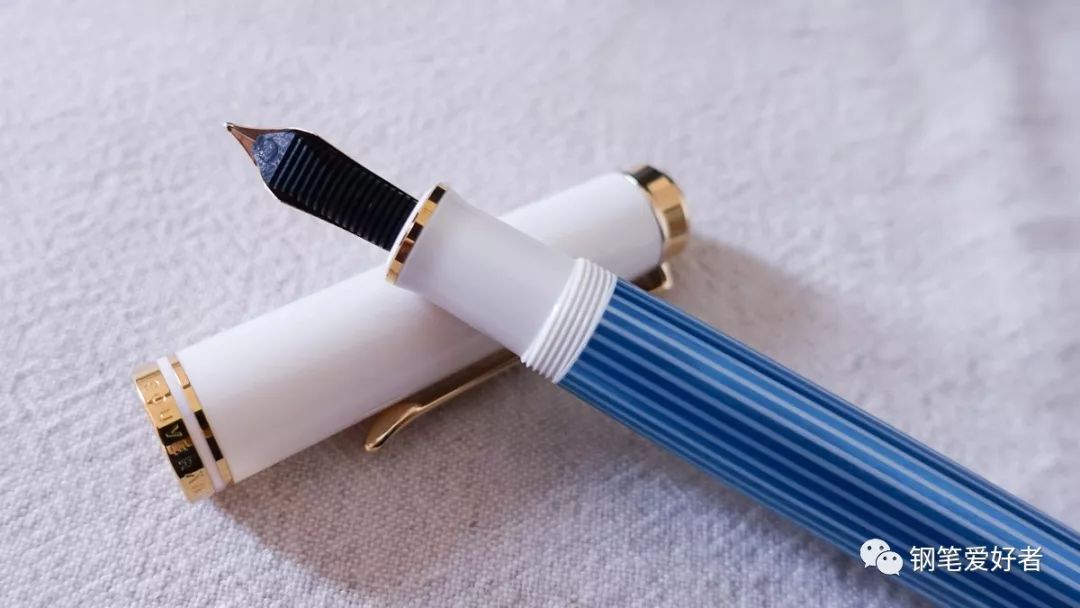 百利金m600绿松石,百利金m600笔尖可以装到m200上吗