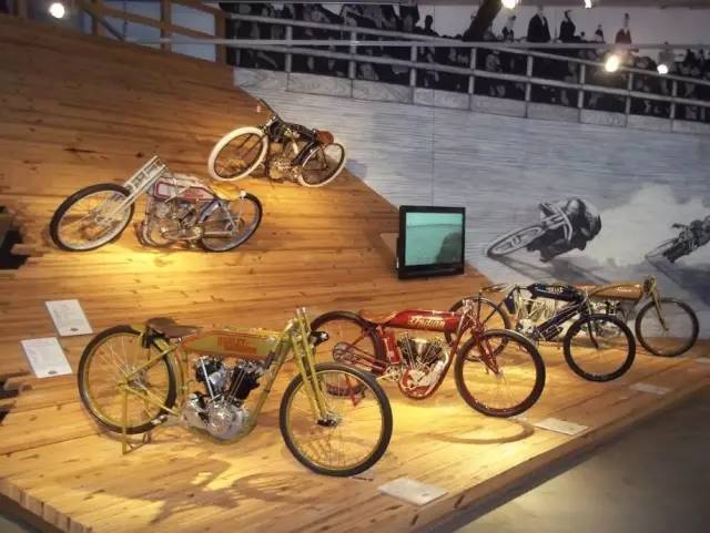 国外意大利摩托车博物馆,古典摩托车博物馆