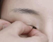 化妆使用气垫的正确步骤顺序,不卡粉不脱妆的正确化妆顺序