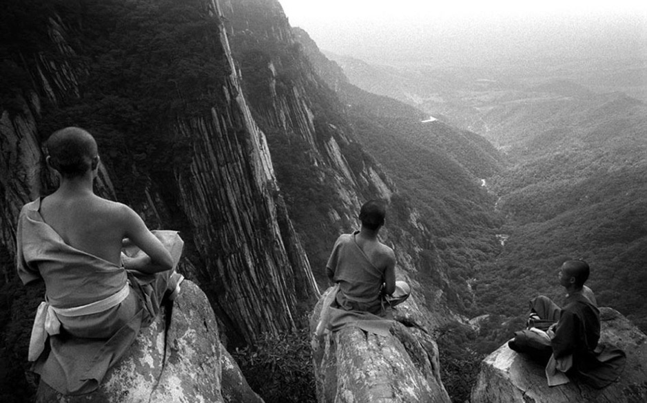 少林寺武僧进入部队练武,电影少林寺众武僧练武场面