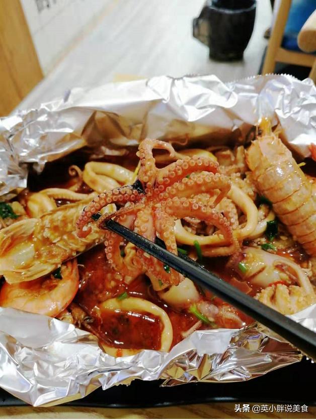 小锡纸海鲜,铁板锡纸白灼小海鲜