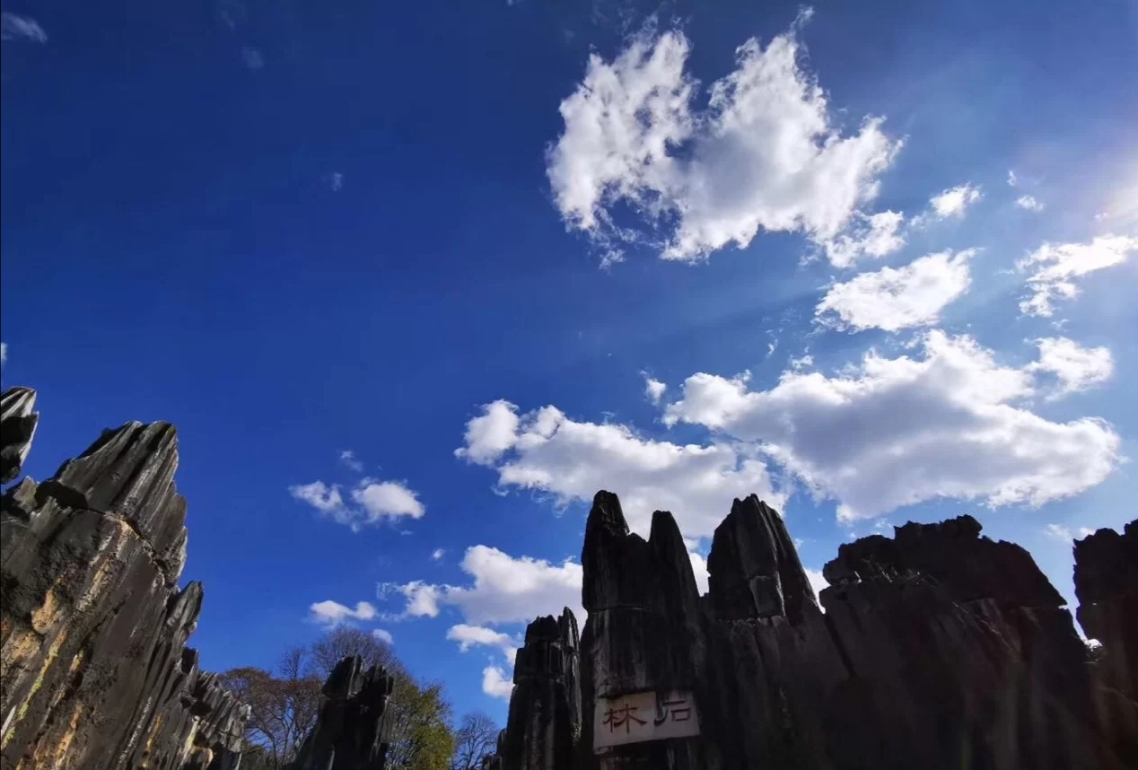 昆明旅游攻略必去景点有哪些地方,昆明旅游有哪些好地方和景点推荐