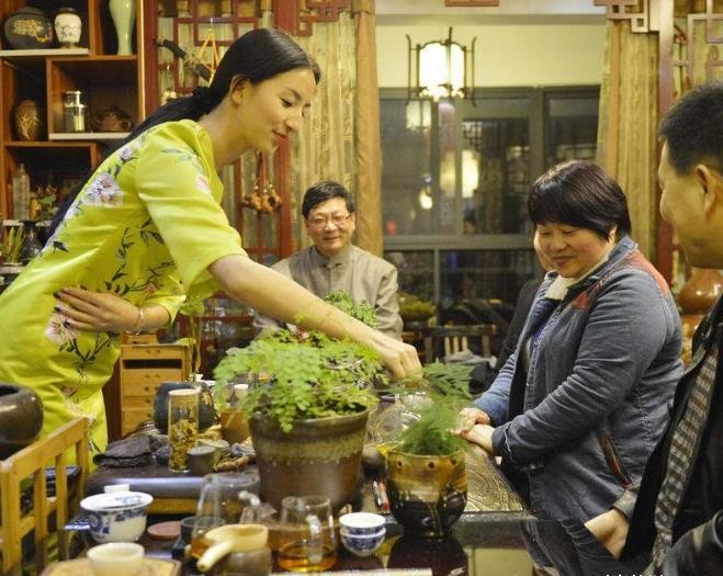 巴基斯坦和中国的奢侈品,在巴基斯坦的奢侈品