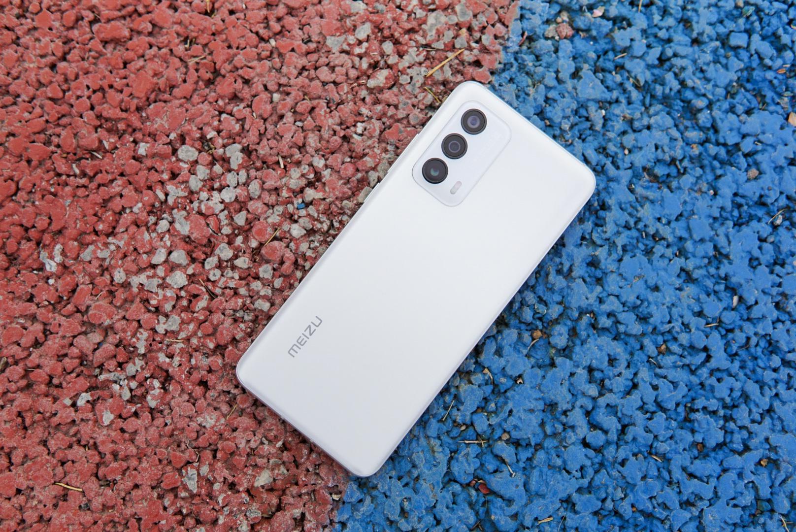 魅族18评测小屏,魅族18小屏旗舰