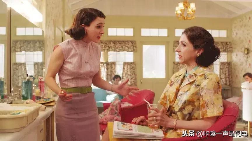 来认识一下宇宙第二时尚博主｜5000件衣服只够穿一季