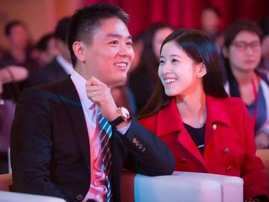 b面人生小说,b面人生女主人