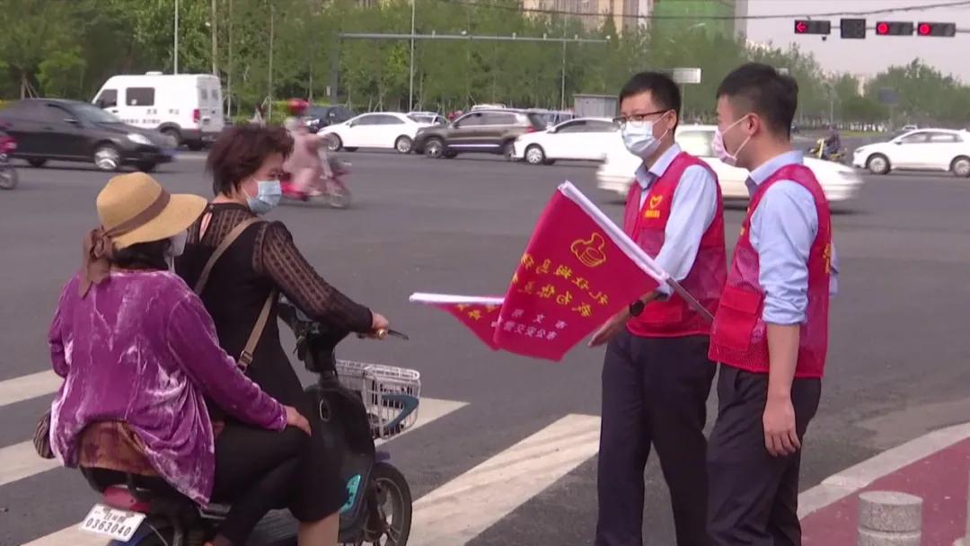 党员先锋岗示范岗创建活动,日照交通示范岗活动