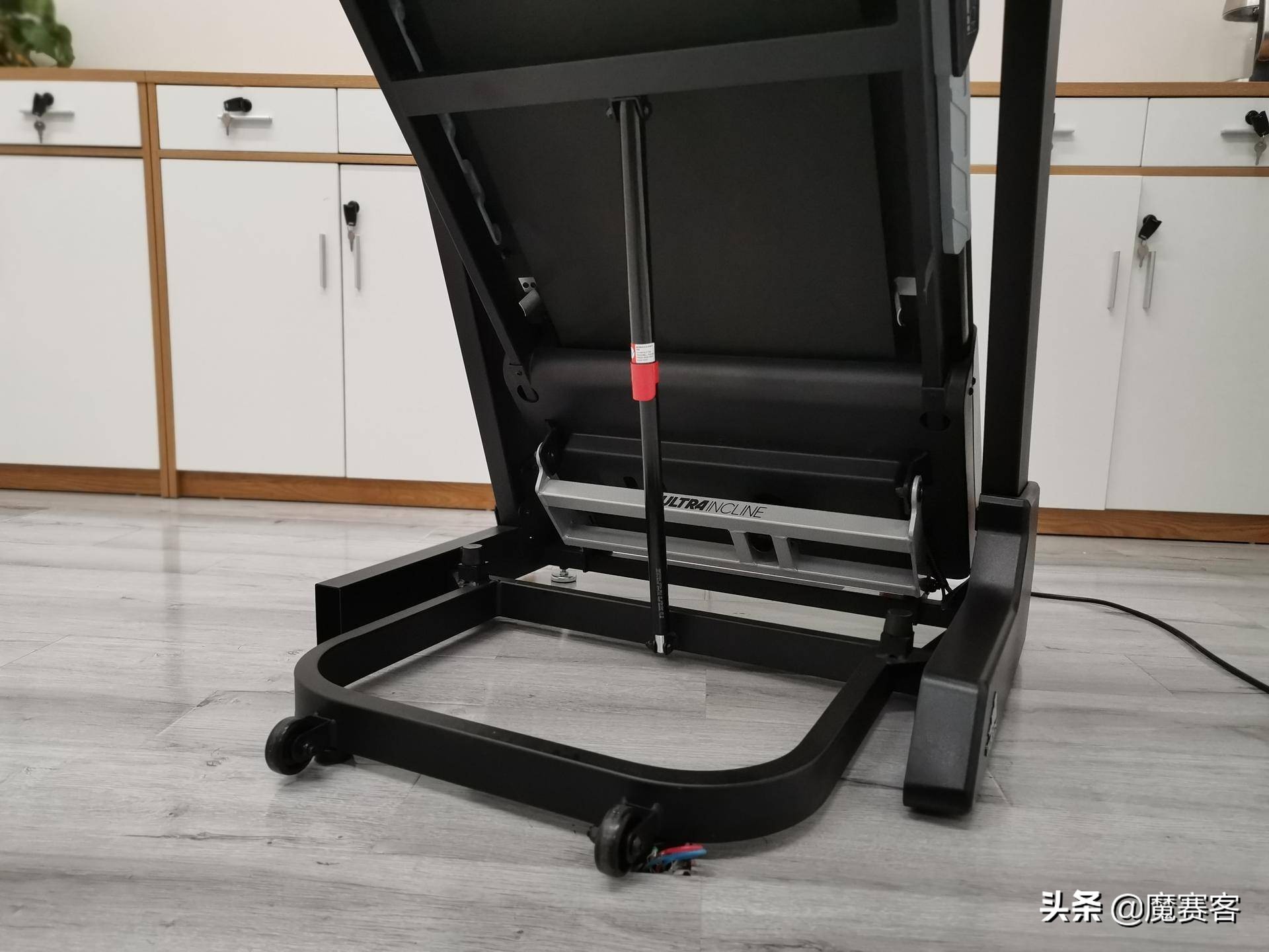 阿迪达斯t19i跑步机,阿迪达斯跑步机t-19x怎么样