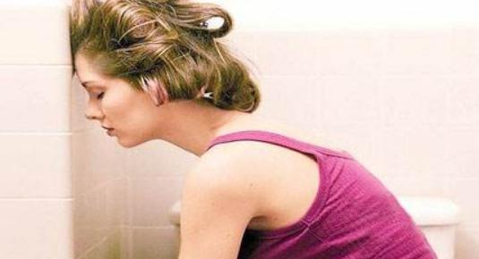 孕早期有多少孕妈流褐色分泌物,怀孕后裤子上有血丝