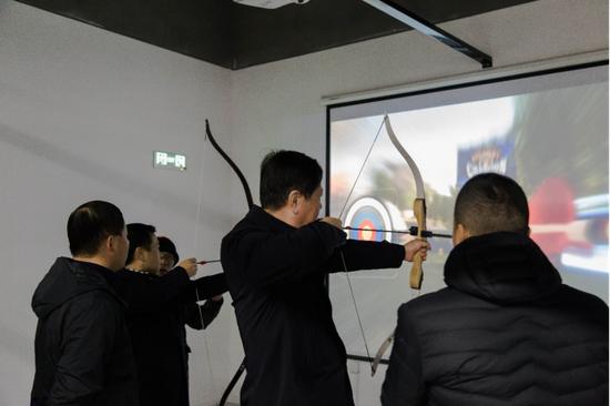 妯℃嫙瓒崇悆,vr妯℃嫙瓒崇悆