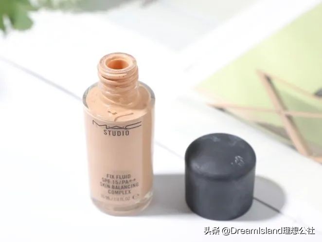 秋冬养肤大牌粉底液推荐,美妆润泽粉底液