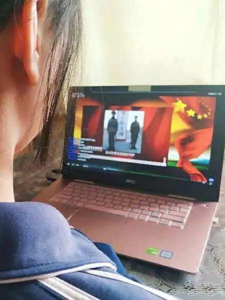 抗击疫情有一种力量叫众志成城,抗疫有一种力量叫中国