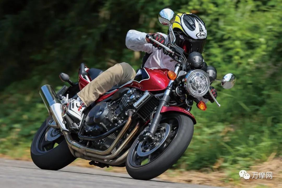 外媒评选十佳紧凑型轿车,400cc车型年度人气排名