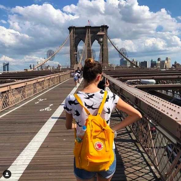 什么牌子的双肩包结实好看又实惠,推荐几款值得买的双肩包