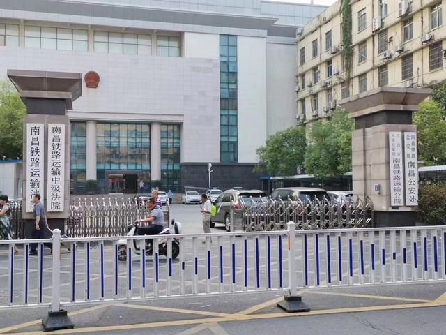 江西小伙“倒卖车票”案二审改判，刑期从1年6个月减至11个月，后天刑满释放，罚金124万没变