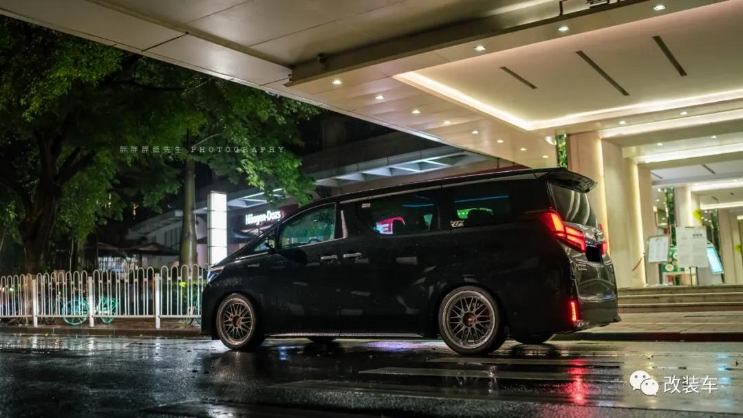 普通埃尔法改装世纪版,改装超帅埃尔法