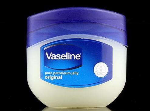 这5款护肤品抗老效果看得见,10种好保湿护肤品排行榜