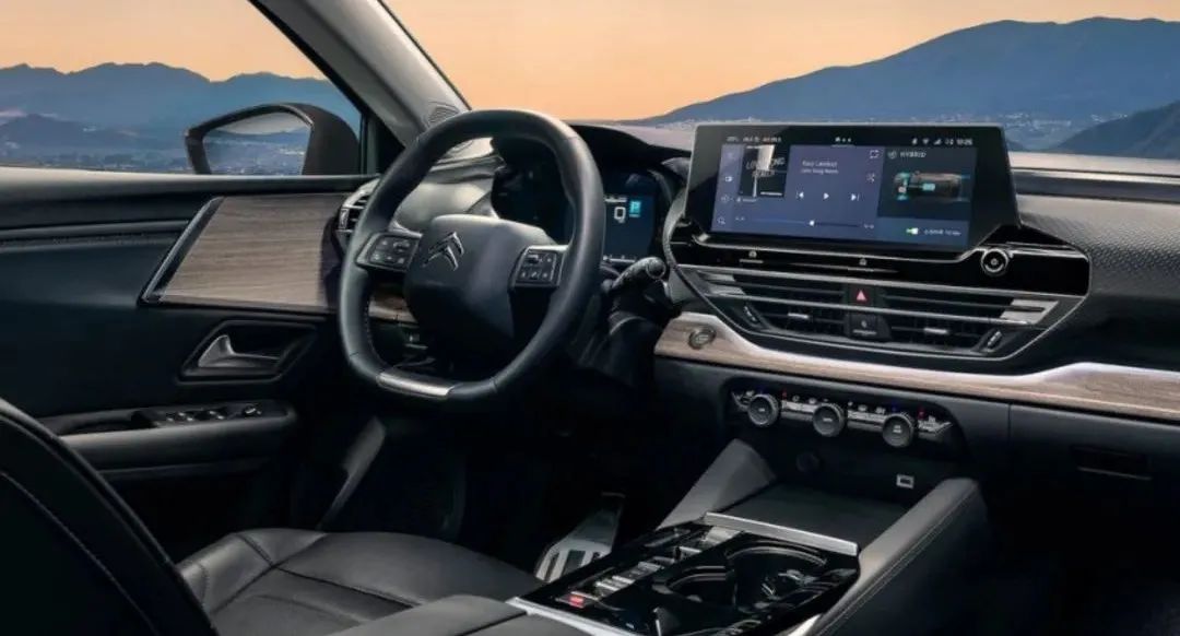 凡尔赛c5x该不该买顶配,凡尔赛c5x有必要买高配版本吗