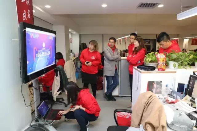 天猫双11破亿纪录,破纪录双11交易额2分钟破百亿