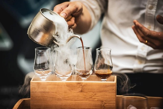 直营店和加盟店自营,直营店加盟店特许经营店