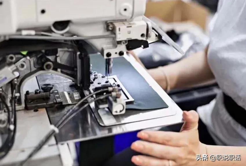 *博兰**基尼口罩、苹果面具、迪奥洗手液、戴森呼吸机大牌跨界这样干