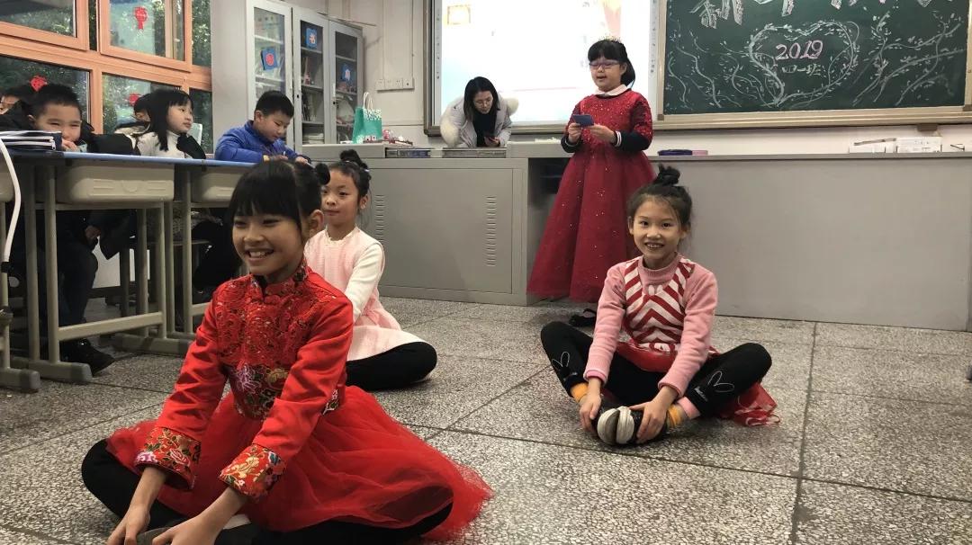 重庆5朵金花小学名字及地址,重庆公认最好的五个小学