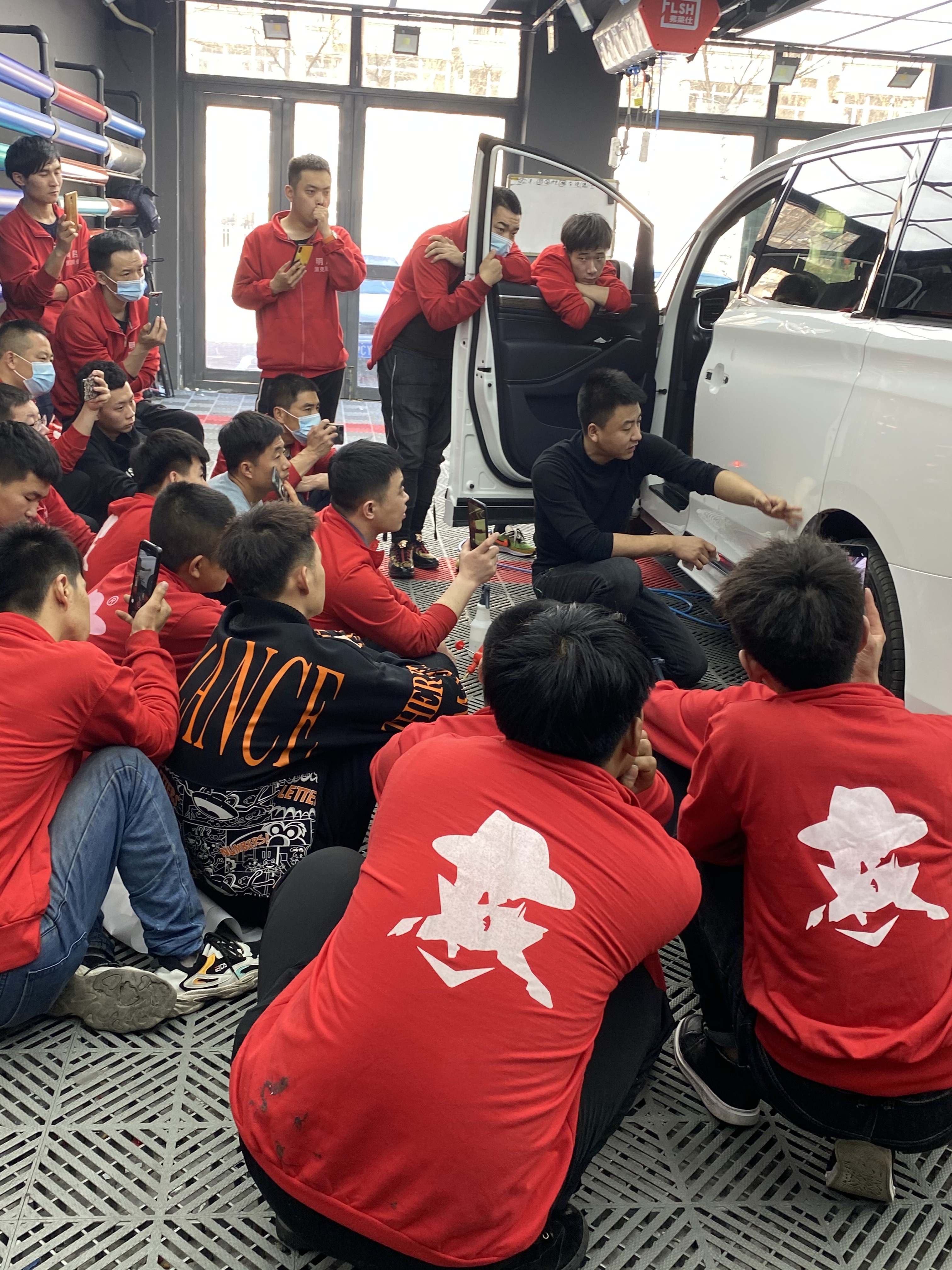 美容抛光打蜡视频教程,美容打蜡贴膜镀晶