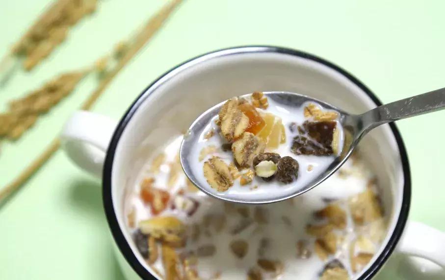 减脂水果坚果混合麦片即食早餐,欣善怡澳洲原装麦片低脂即食早餐