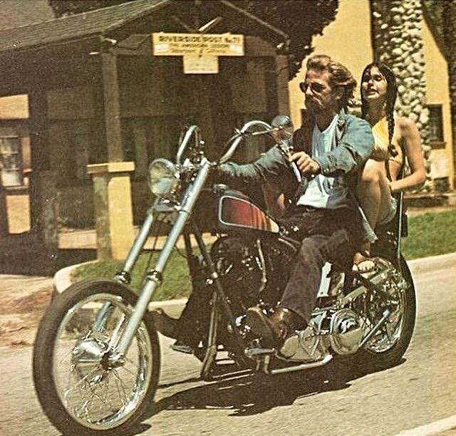 70年代最老的三轮摩托车,70年代的最老式摩托车