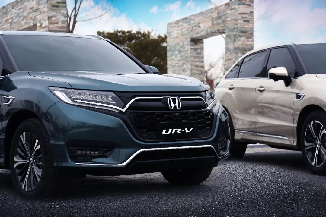 ur-v楂樺搧浣嶆棗鑸皊uv缂虹偣,鍏ㄦ柊ur-v甯︿綘棰嗙暐