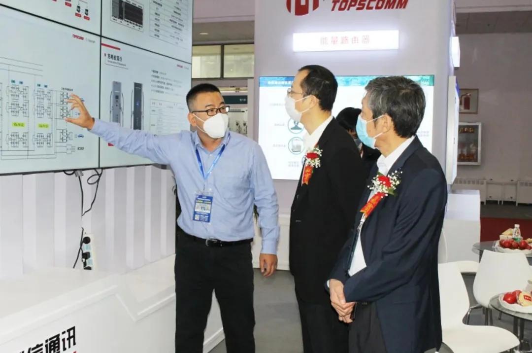 青岛鼎信科技产业园工作实拍,青岛鼎信技术支持内容