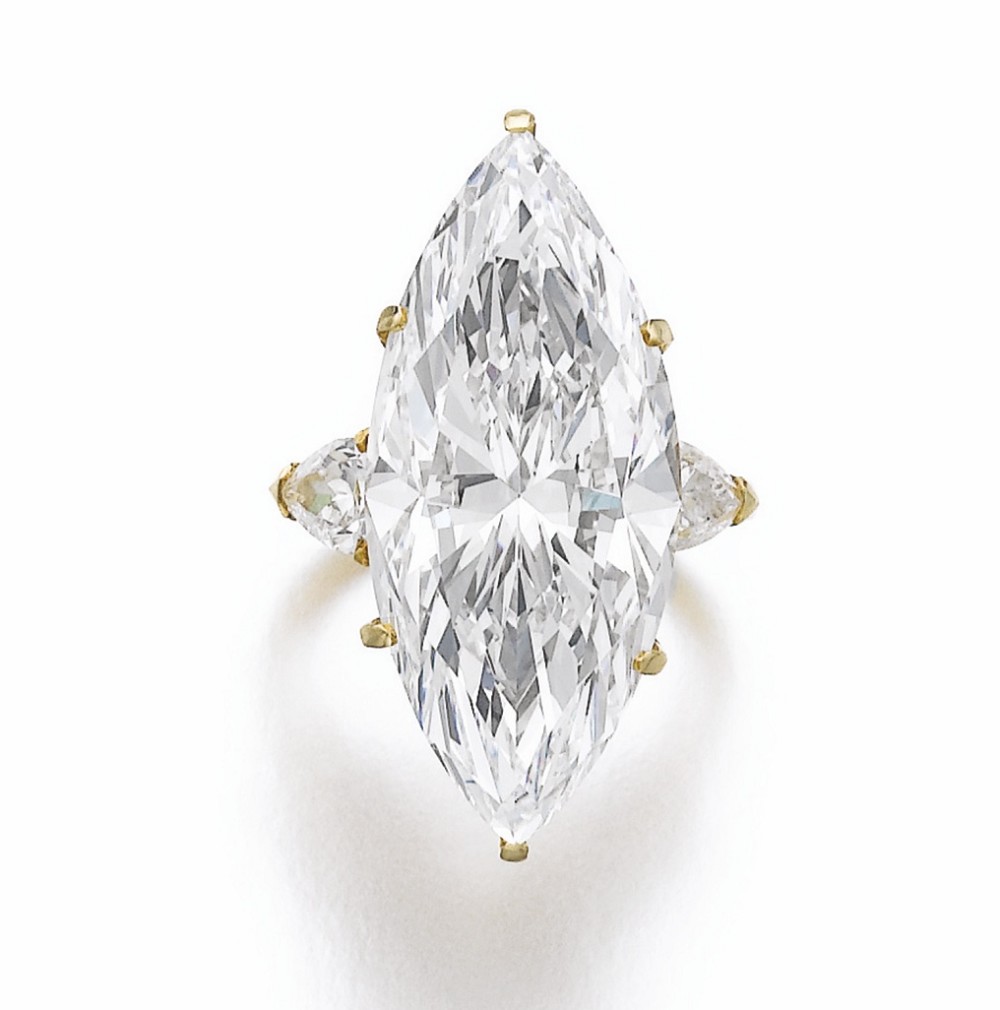 皇冠款钻戒杨颖,杨颖的皇冠钻戒多少钱