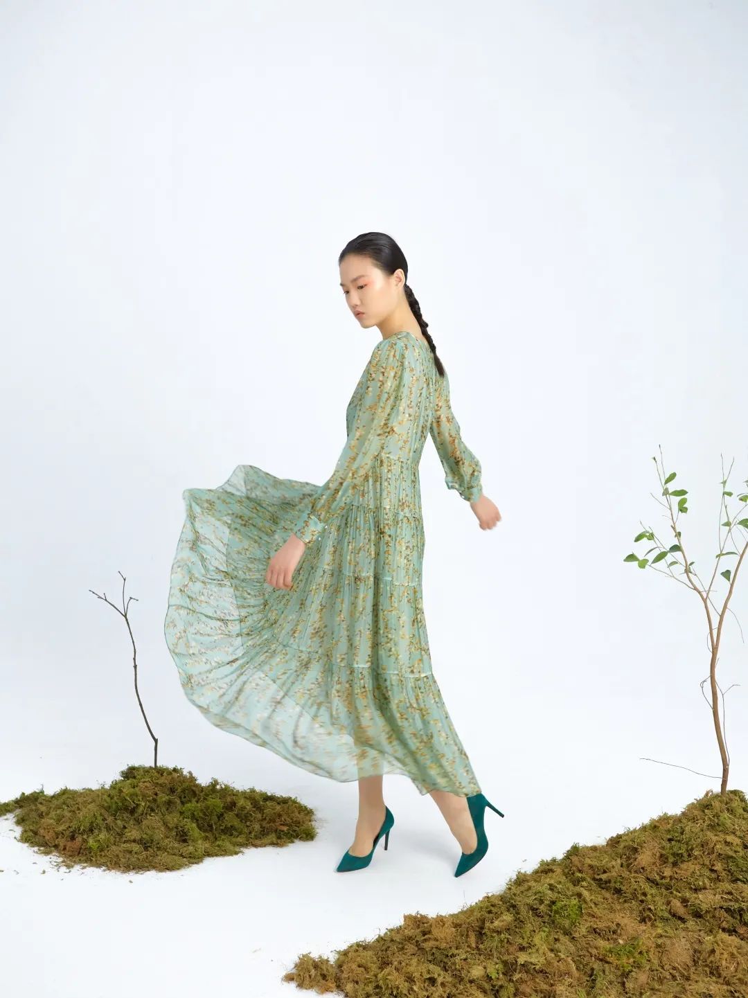 新品上市｜夏日物语系列，轻盈如云，垂坠如水