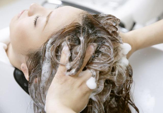超好用的洗发水看看你用过几款吧,推荐几款好用又不贵的洗发水