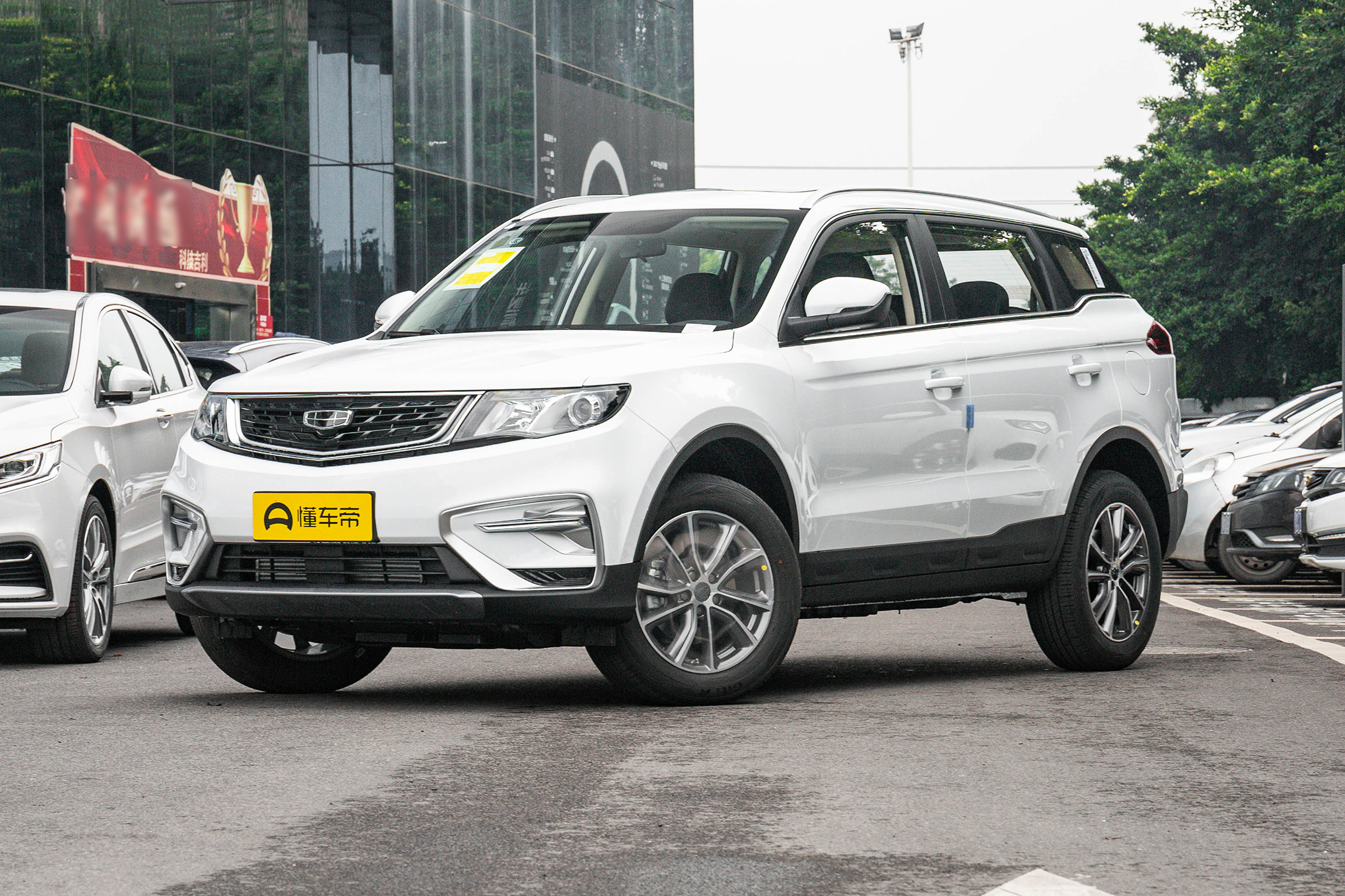 东风景逸x5动力不足加油抖动,博越和景逸x5哪个安全性好