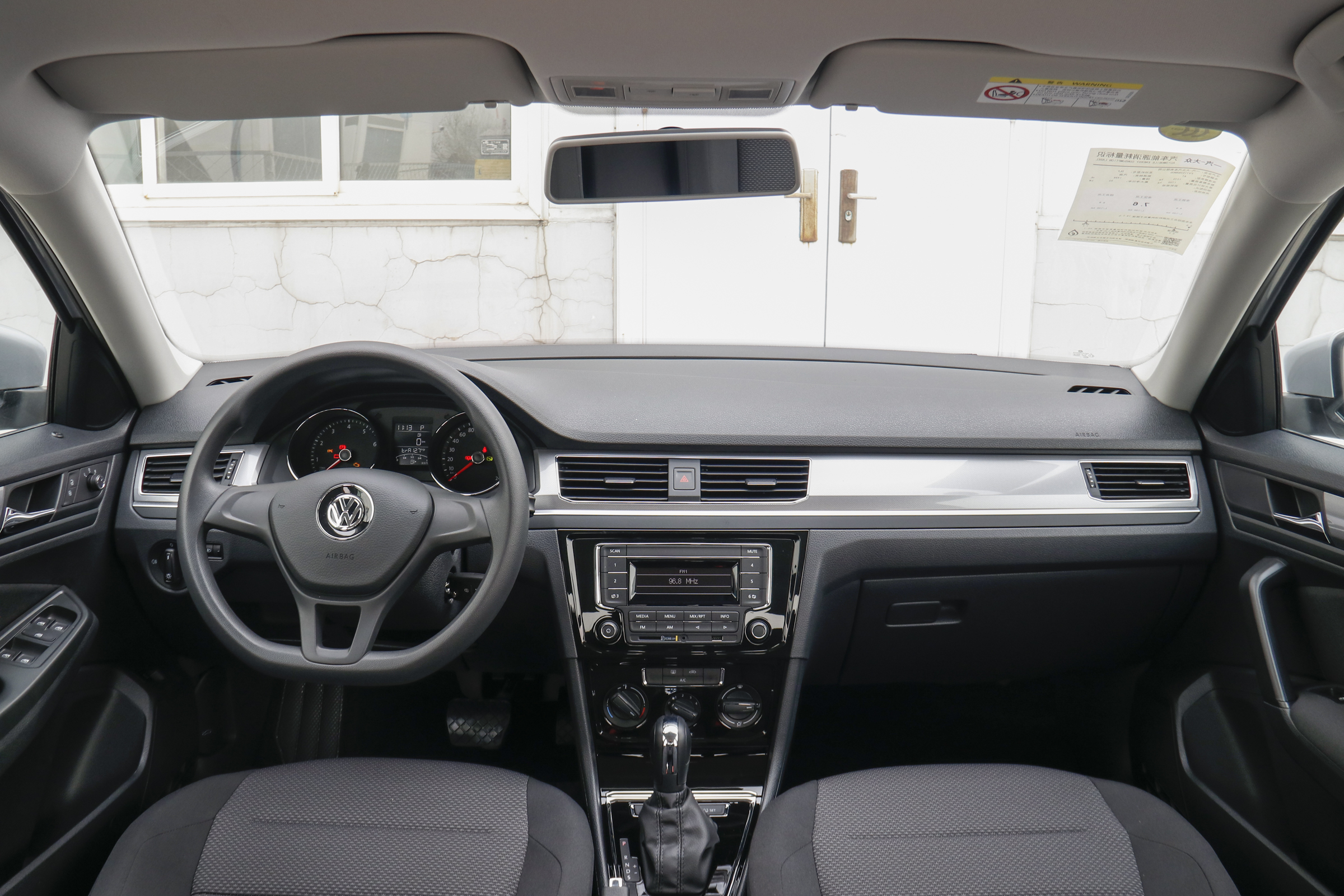 一汽大众宝来拧钥匙不启动没反应,宝来传奇插钥匙以后拧不动