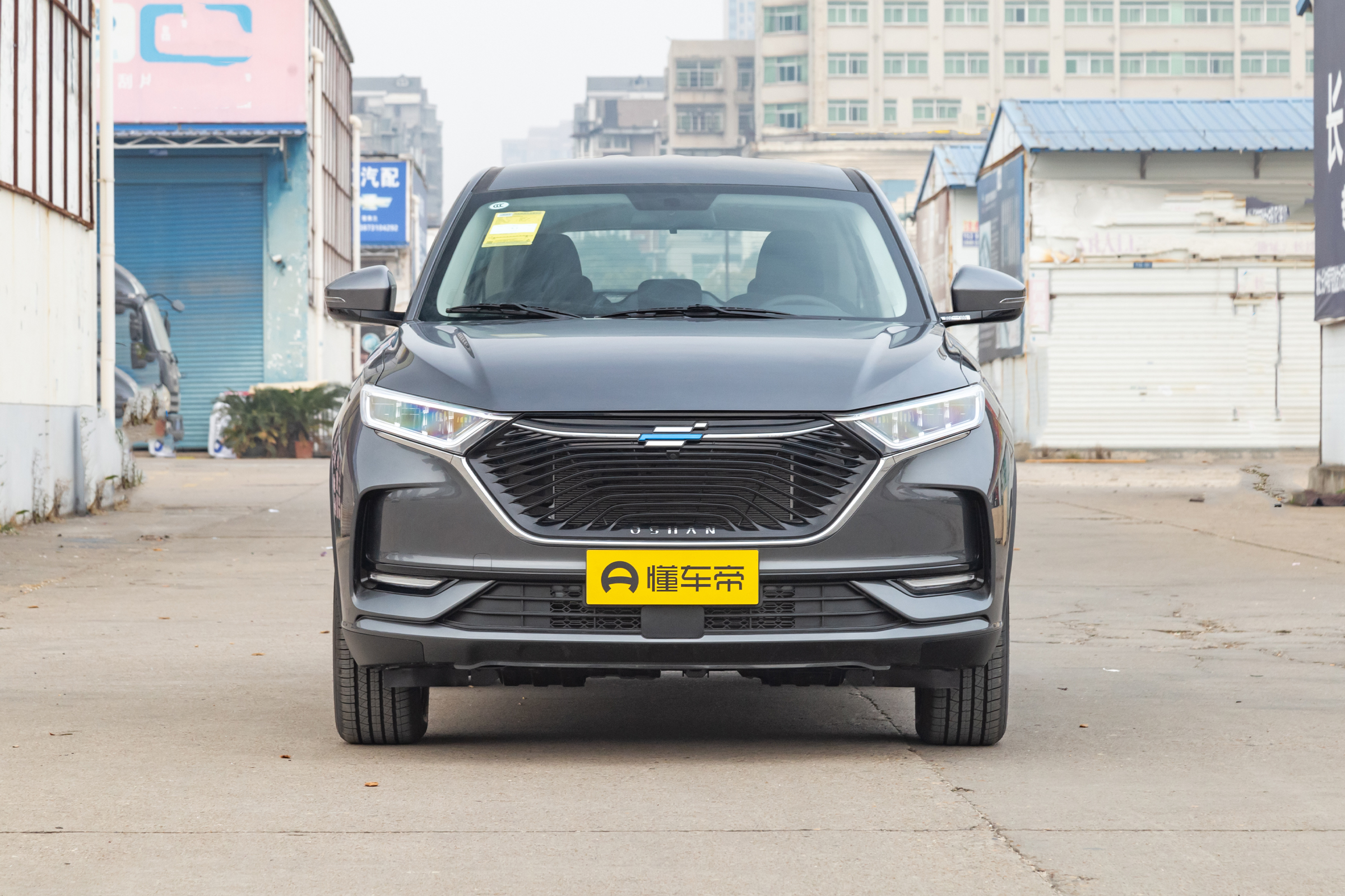 欧尚x7手动豪华测评试驾视频,长安欧尚x7plus七座动力测评