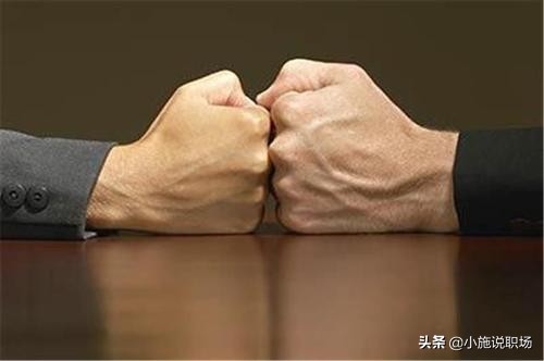 你被上司排挤怎么办,被下属顶撞