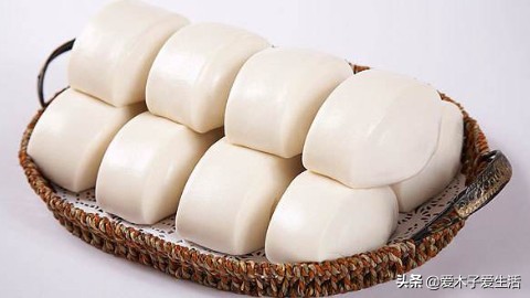 做馒头用什么面粉好？简单几步做出好吃的发面馒头，个个松软饱满