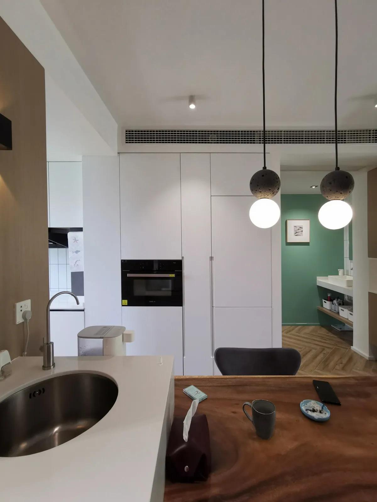 家庭用中央空调好还是一般空调好,装了中央空调还要装空调吗