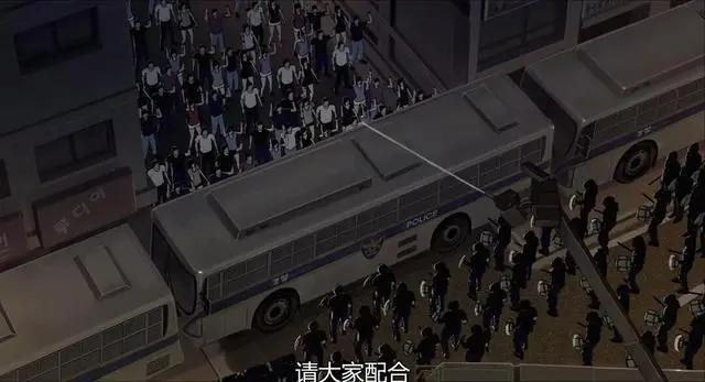 《釜山行》：经典的丧尸片之一，原本有个更悲惨的结局