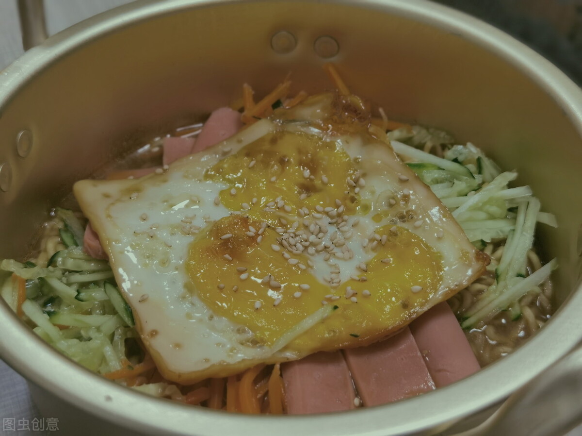 姐姐来我家,神仙水被倒了一半,我都害怕她过来了