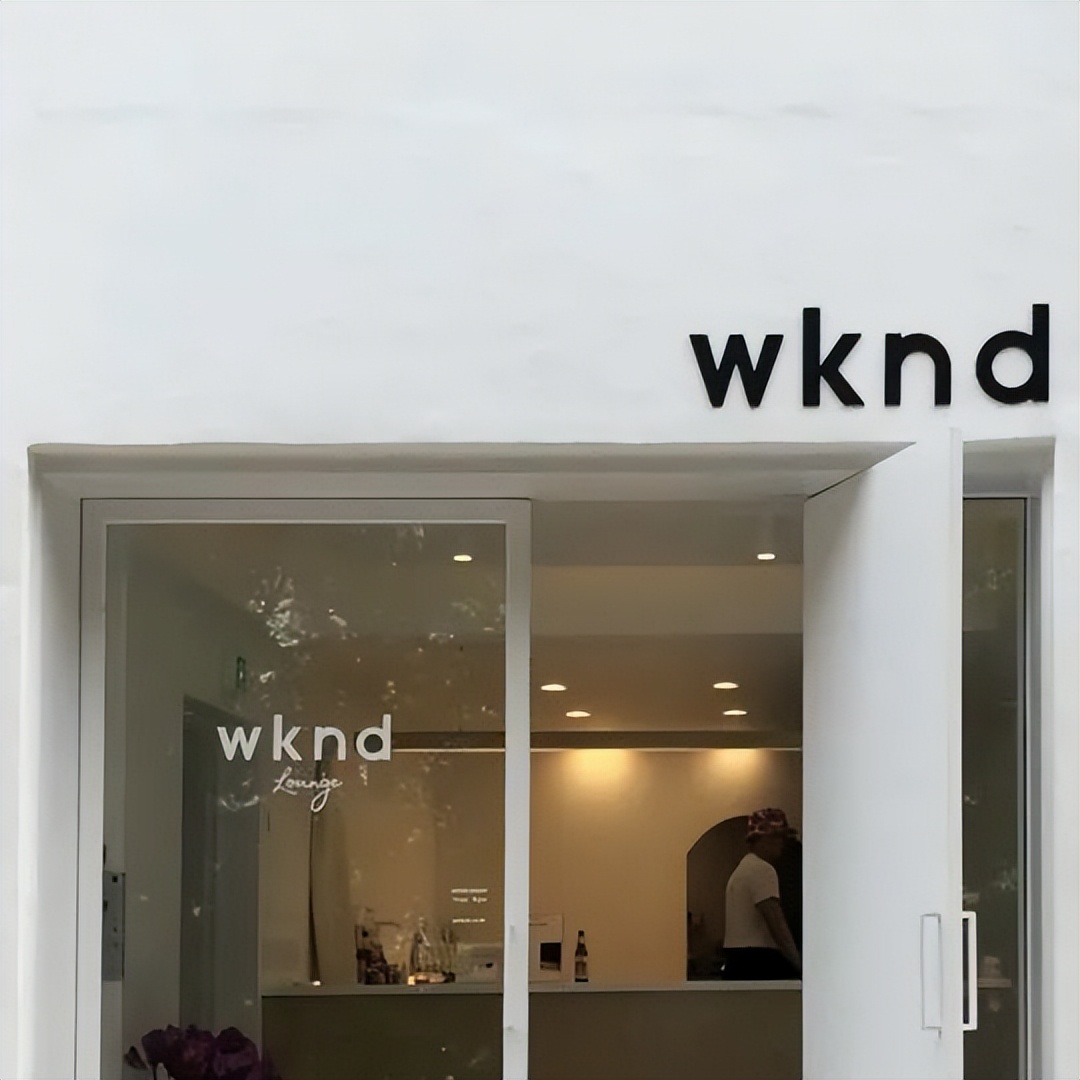 很有高级感的店招,35平店面设计