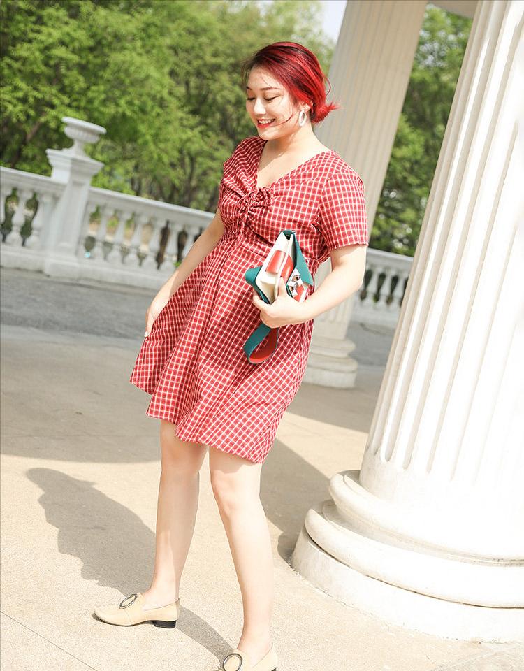 今年最流行的衣服女装30-40岁微胖,40-45岁高档女装微胖大码