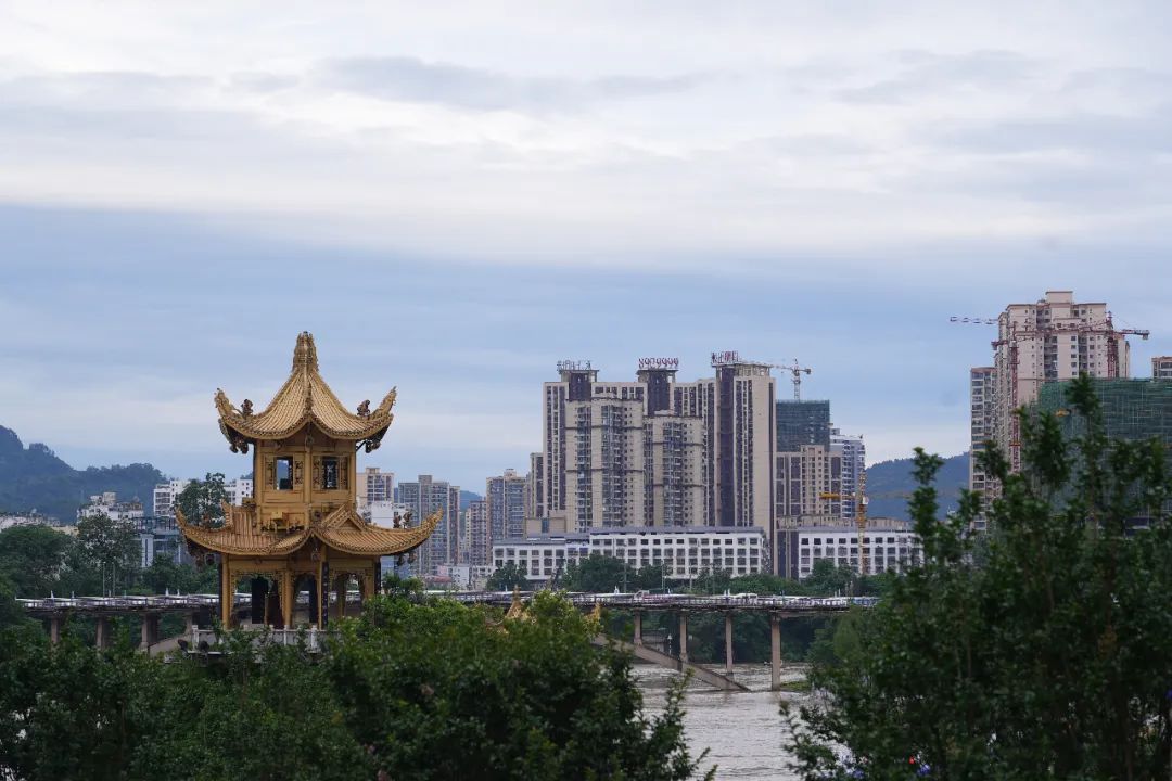 除了梵净山还能玩什么游戏,铜仁除了梵净山还有什么旅游景点