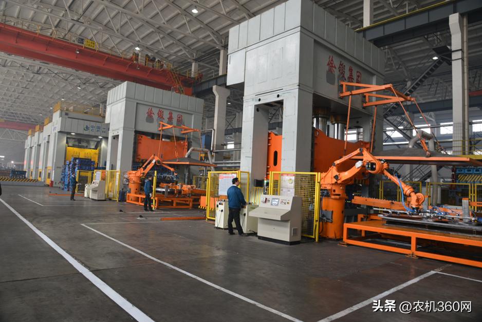 风华正当时青春献给党,风华正当时原唱