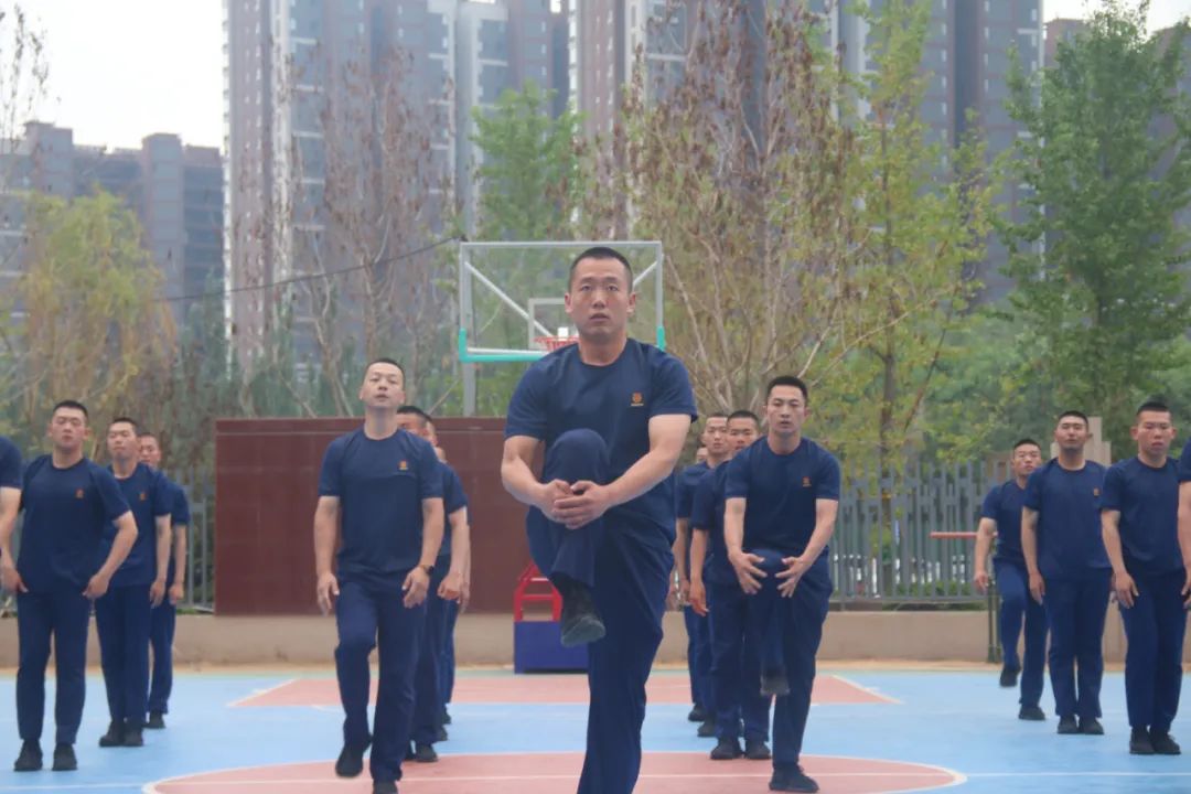 鎴樿闃熷憳宸ヤ綔鍐呭,鐗瑰嫟涓槦鎴樿宸ヤ綔浜偣