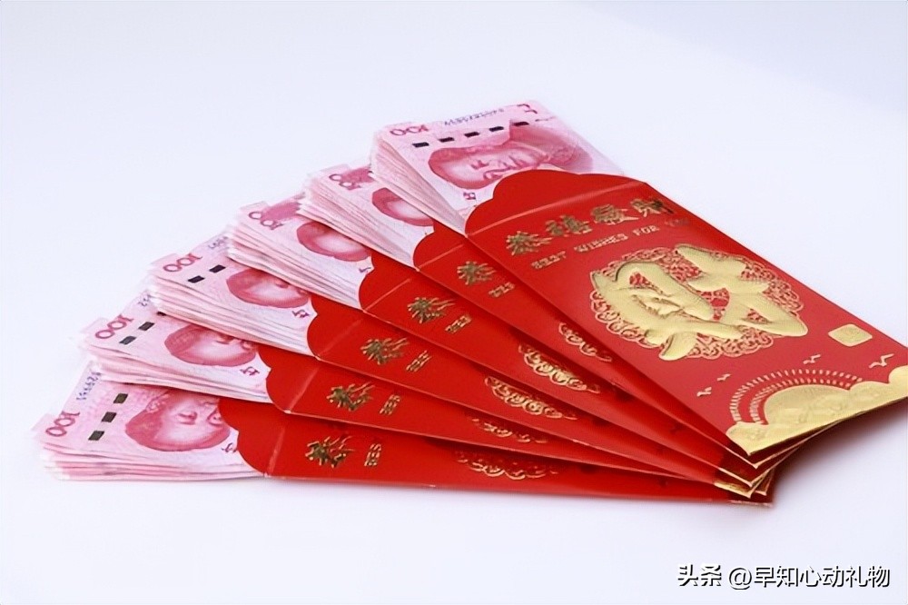 女朋友生日送什么礼物比较好浪漫,女朋友生日送什么礼物惊喜浪漫